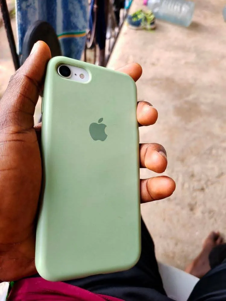 Image 4 de iPhone se