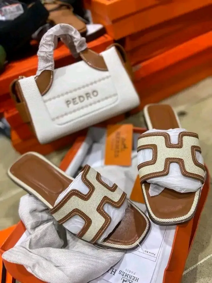 Image 5 de Vente robe , chaussures, sac à main etc pour femme à un très bon prix