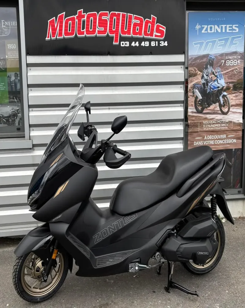 Image 3 de Vente de scooters neuves