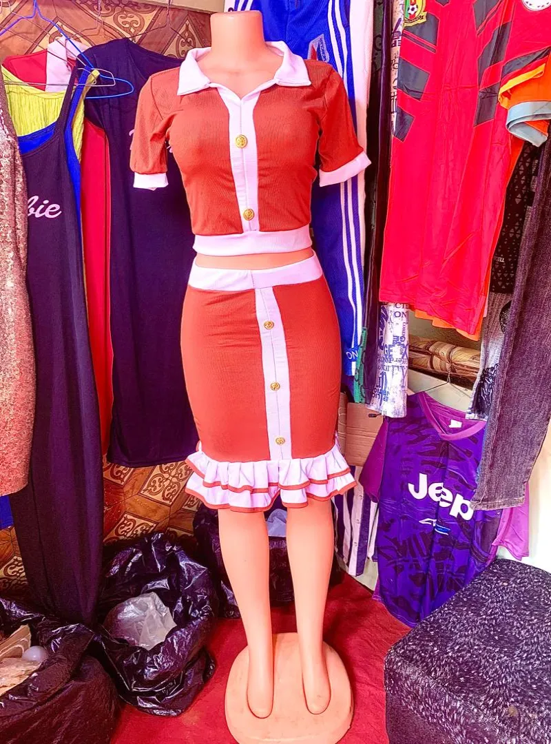 Vente de vêtements homme et femme