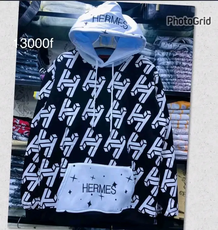 Vend des ensembles jogging 