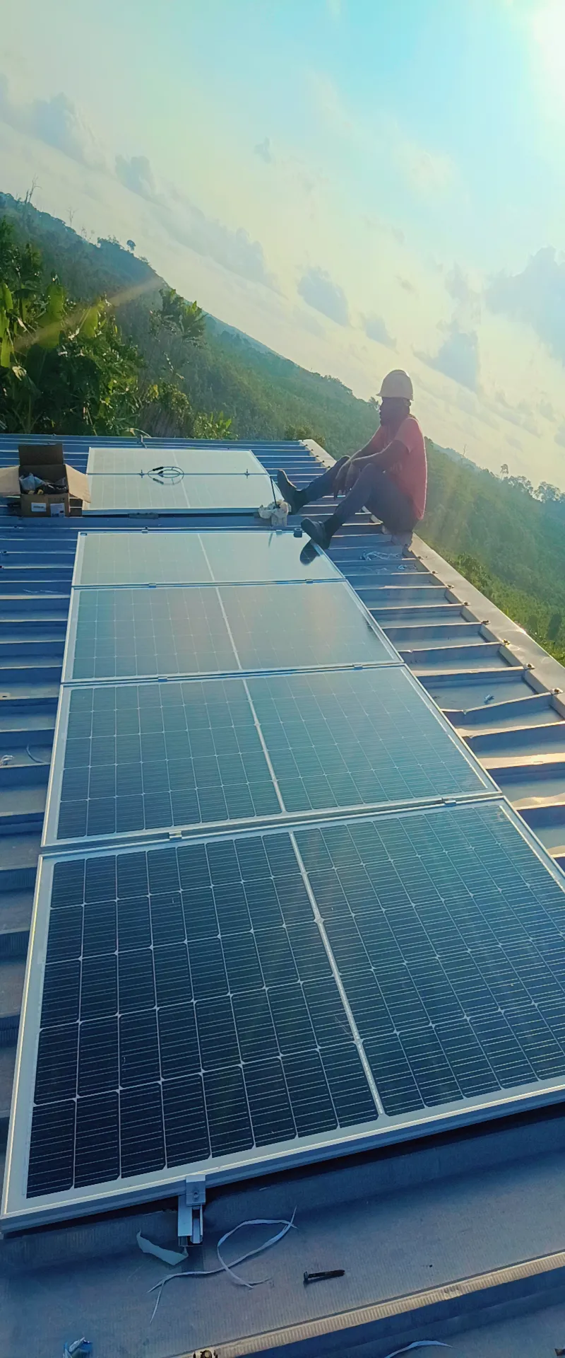 Image 2 de Installateur des équipements solaires PV