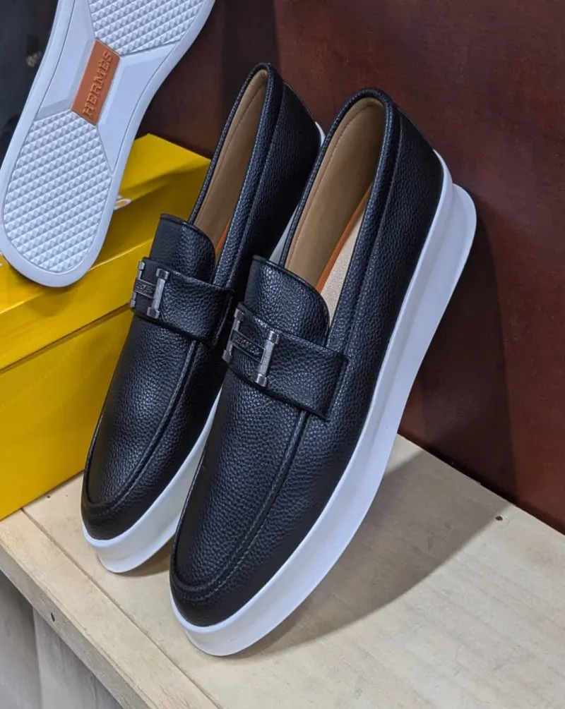Image 4 de Vente des chaussures hommes et femmes
