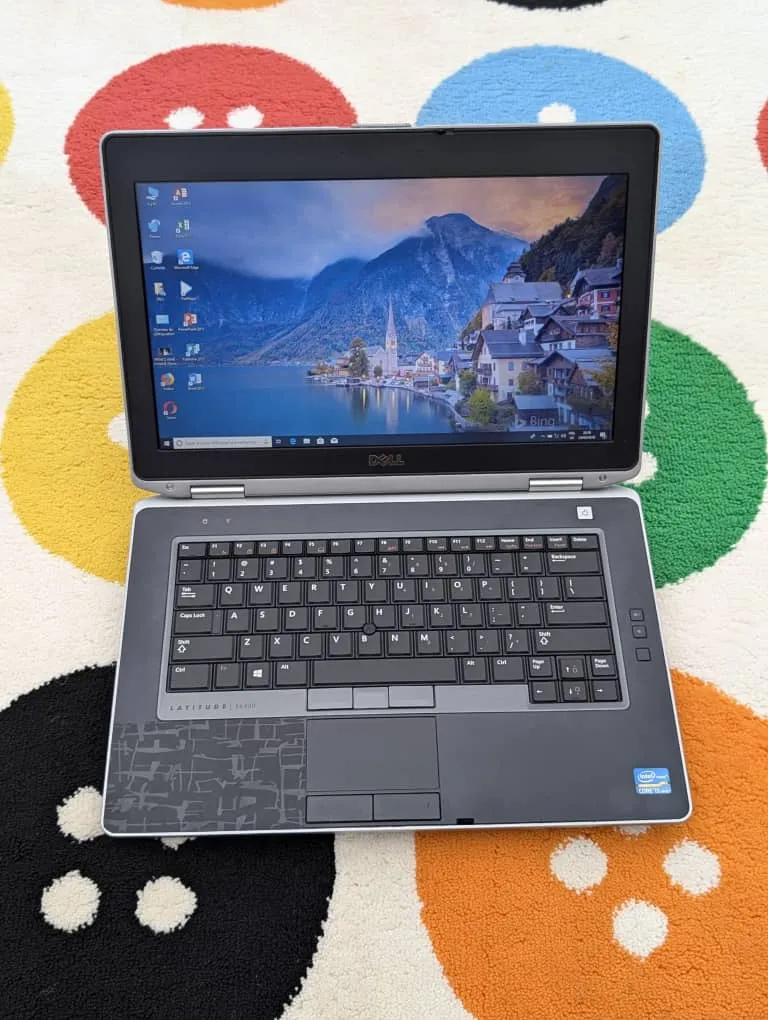 Laptop core i5 avec dédié
