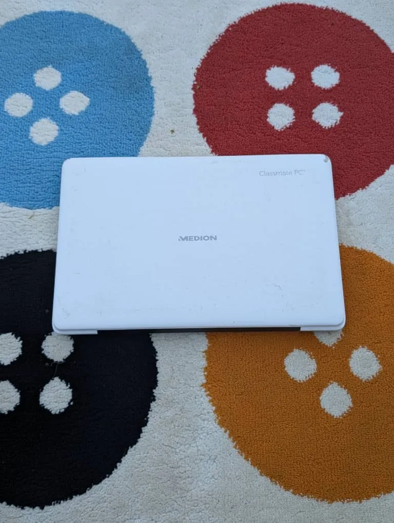 Image 2 de Laptop celeron blanche