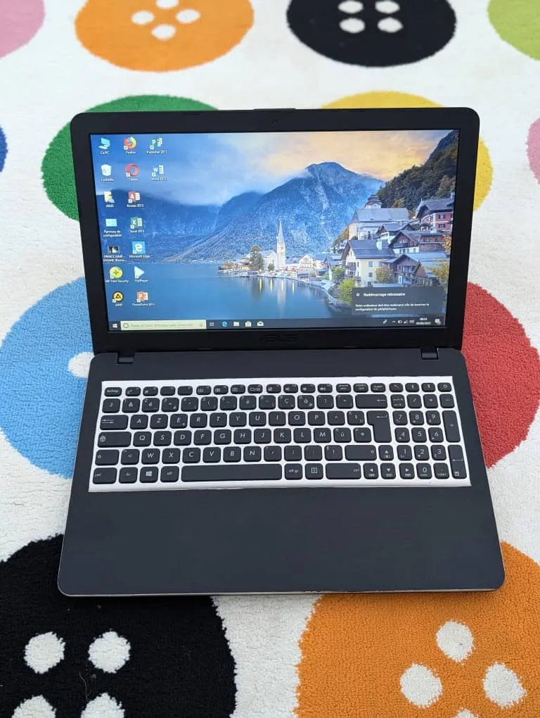 Laptop Asus i3 6eme génération