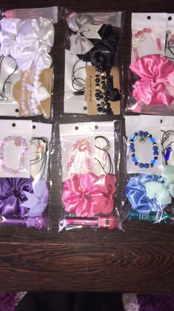Image 5 de Ex: je vends les flowers clips 