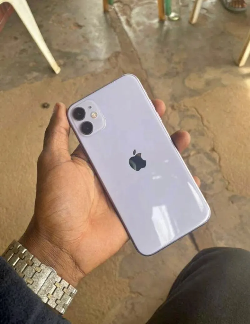 iPhone 11 simple 64 giga