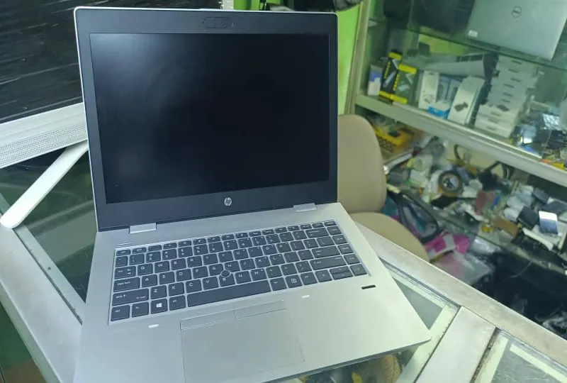 Laptop HP core i7 8e génération