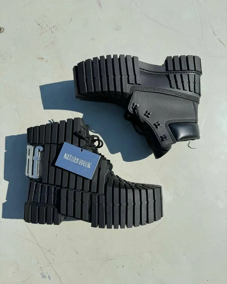 Image 5 de Vente des habits et chaussures hommes femmes et enfants en ligne