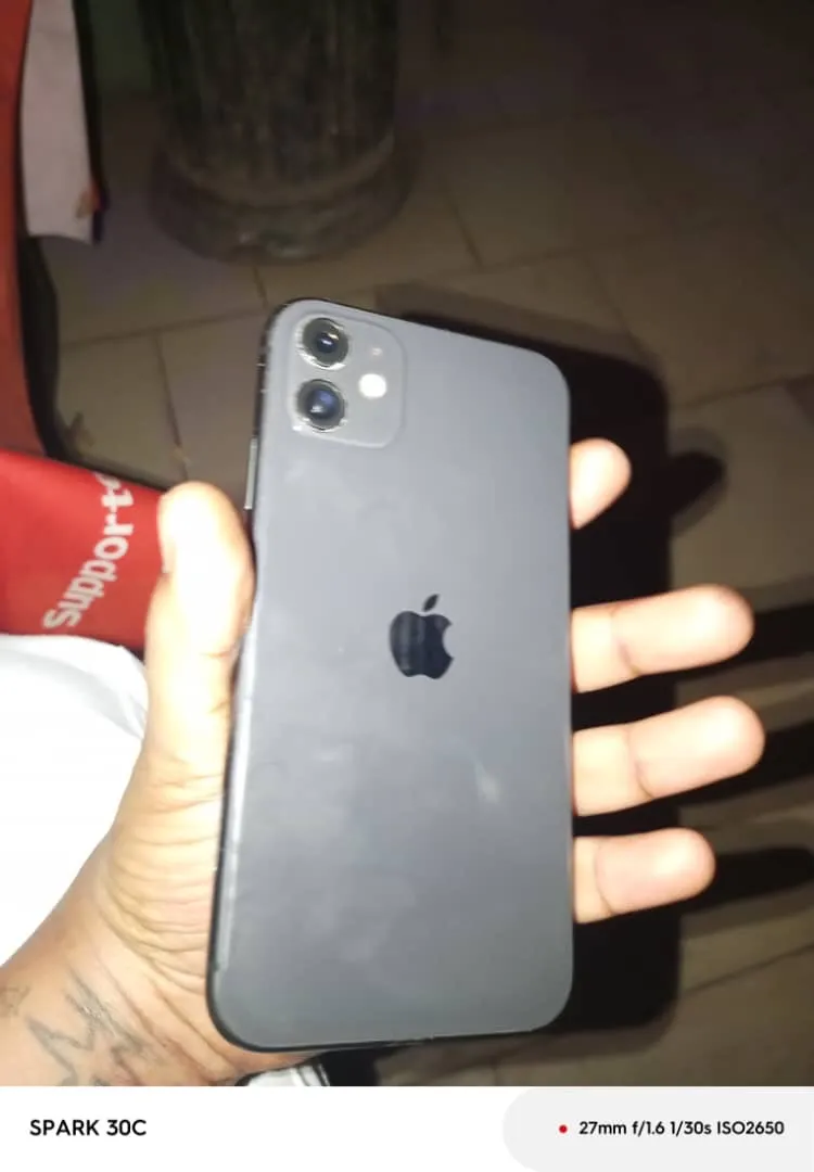 Image 5 de iPhone 11 simple 