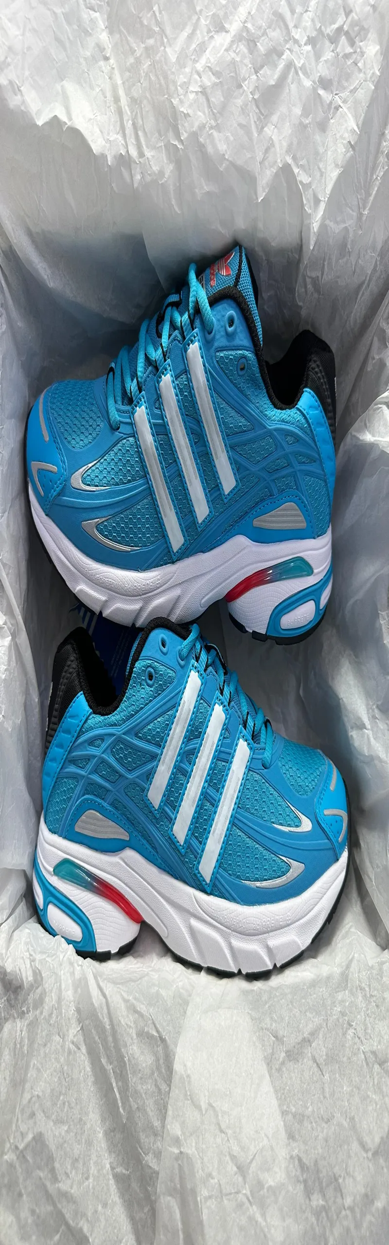 Image 2 de Chaussure adidas Adistar 