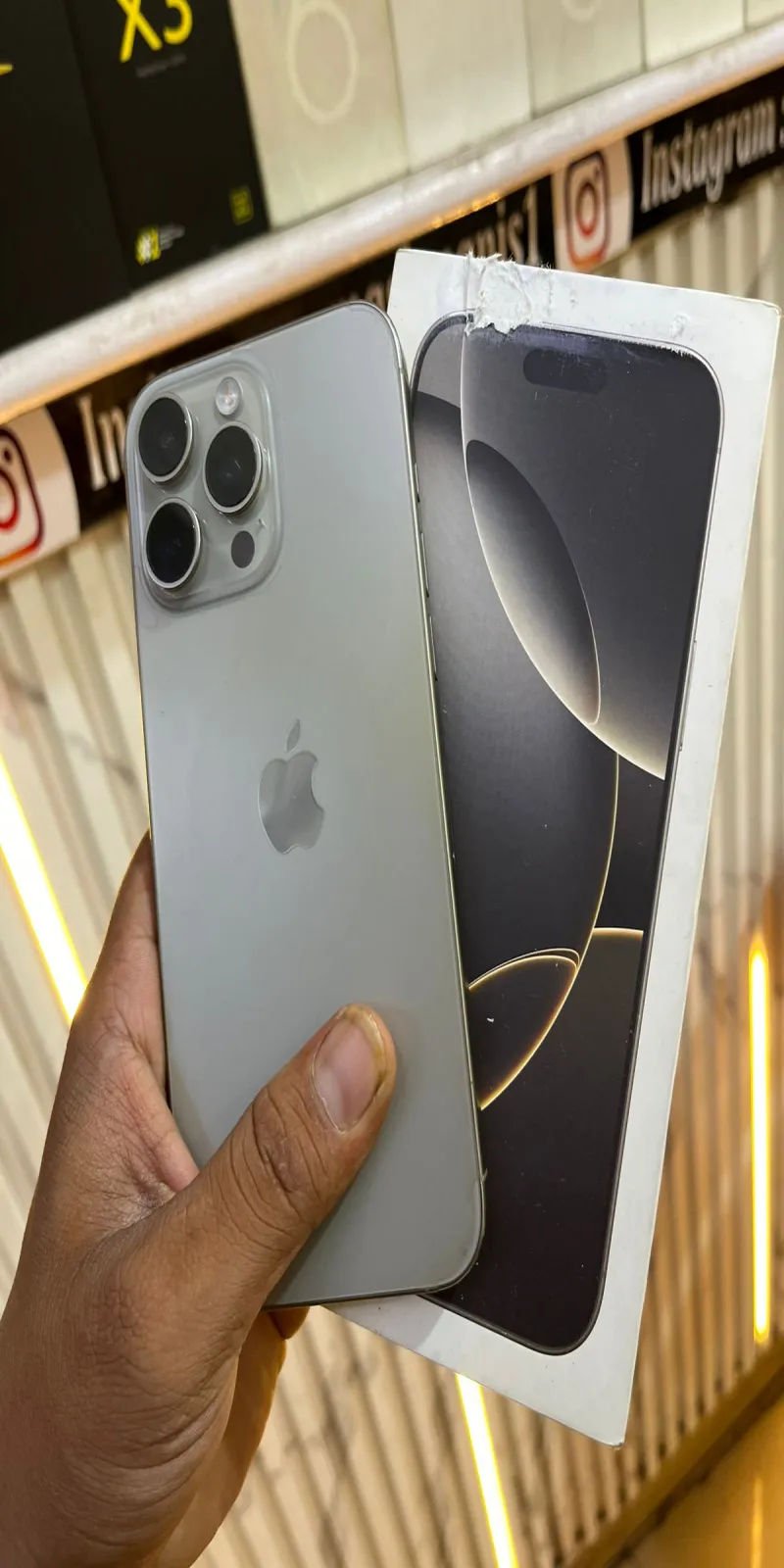 Iphone 16pro max 