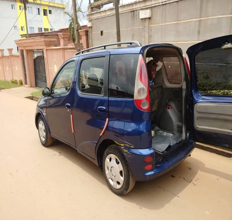 Image 5 de Yaris verso 