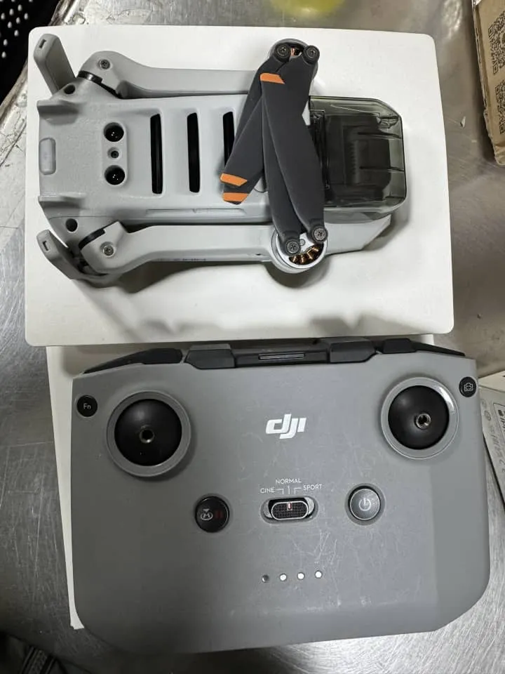 Image 1 de DJI mini SE drone