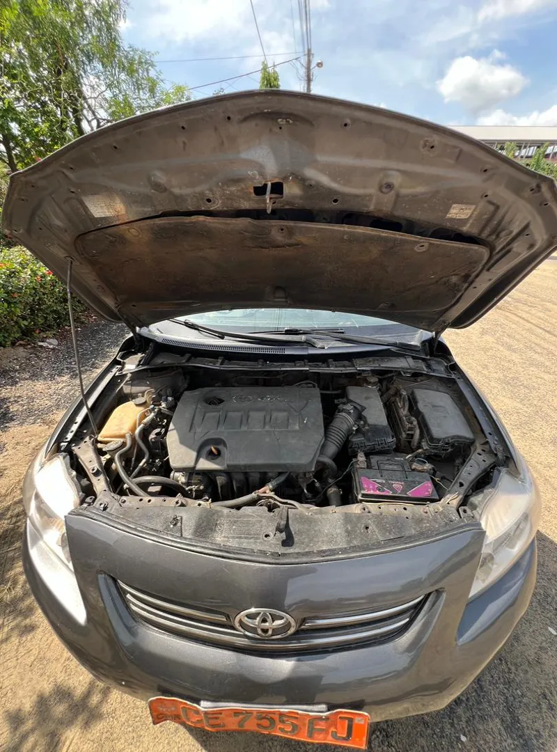 TOYOYA Corrolla Berline 2009 a vendre sur Douala