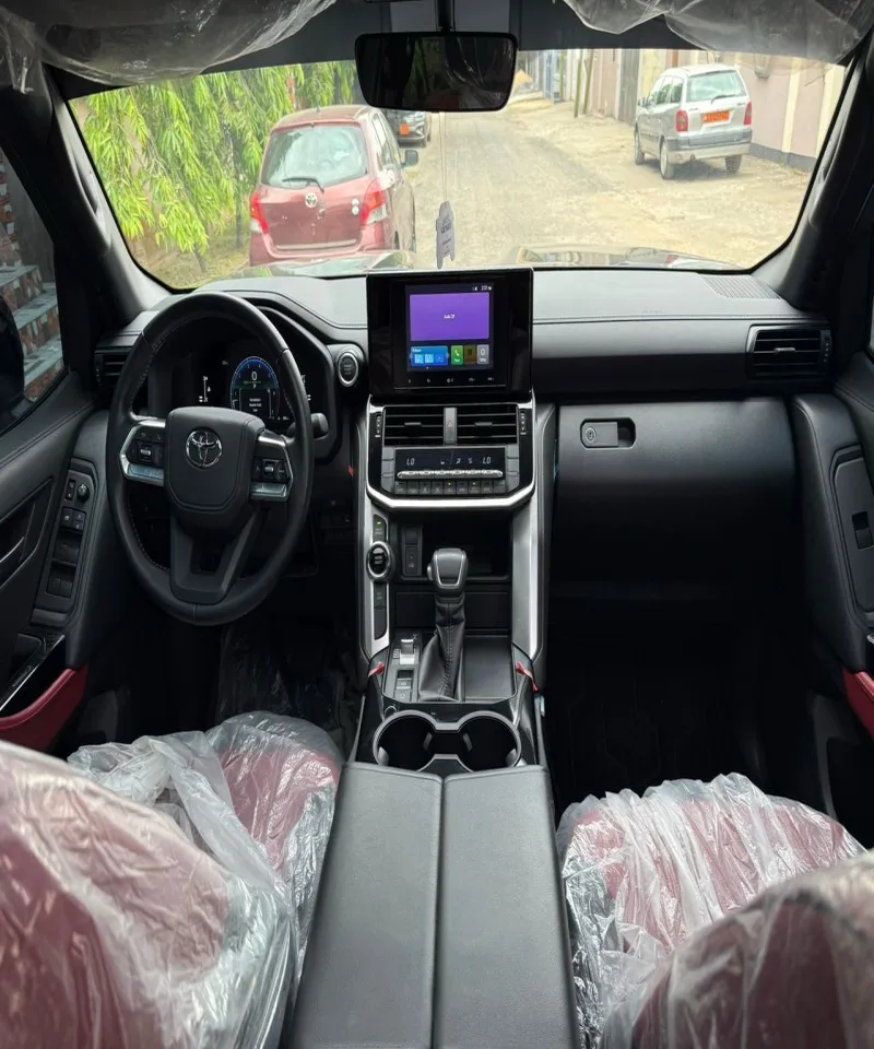 Image 4 de Toyota Land Cruiser Année 2026 Occasion d'Europe Twin Turbo À Vendre Douala Bonamoussadi 