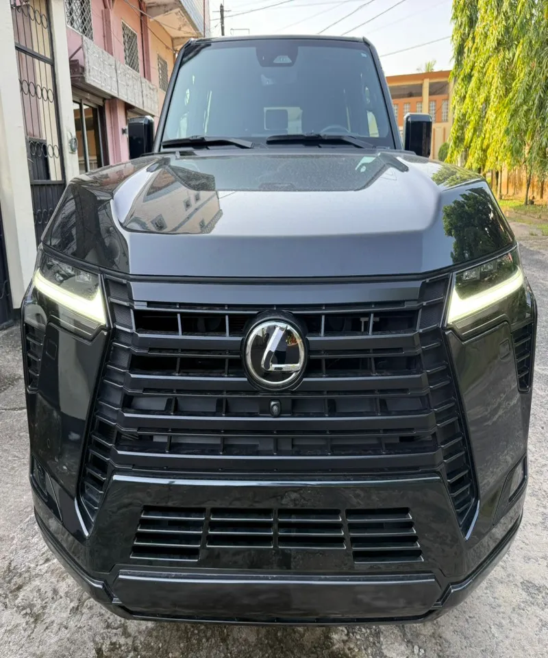 Image 1 de Lexus GX550 Occasion d'Europe À Vendre Douala Bonamoussadi 