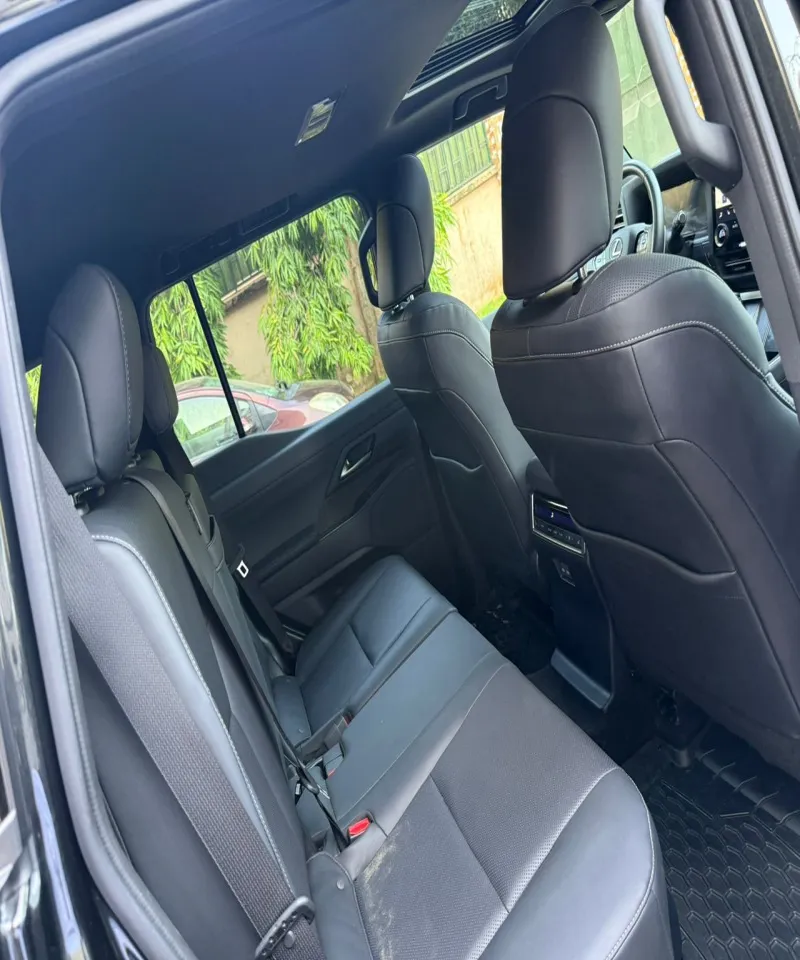 Image 4 de Lexus GX550 Occasion d'Europe À Vendre Douala Bonamoussadi 